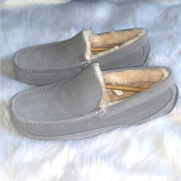 Ugg slippers - Picture 9 of 9